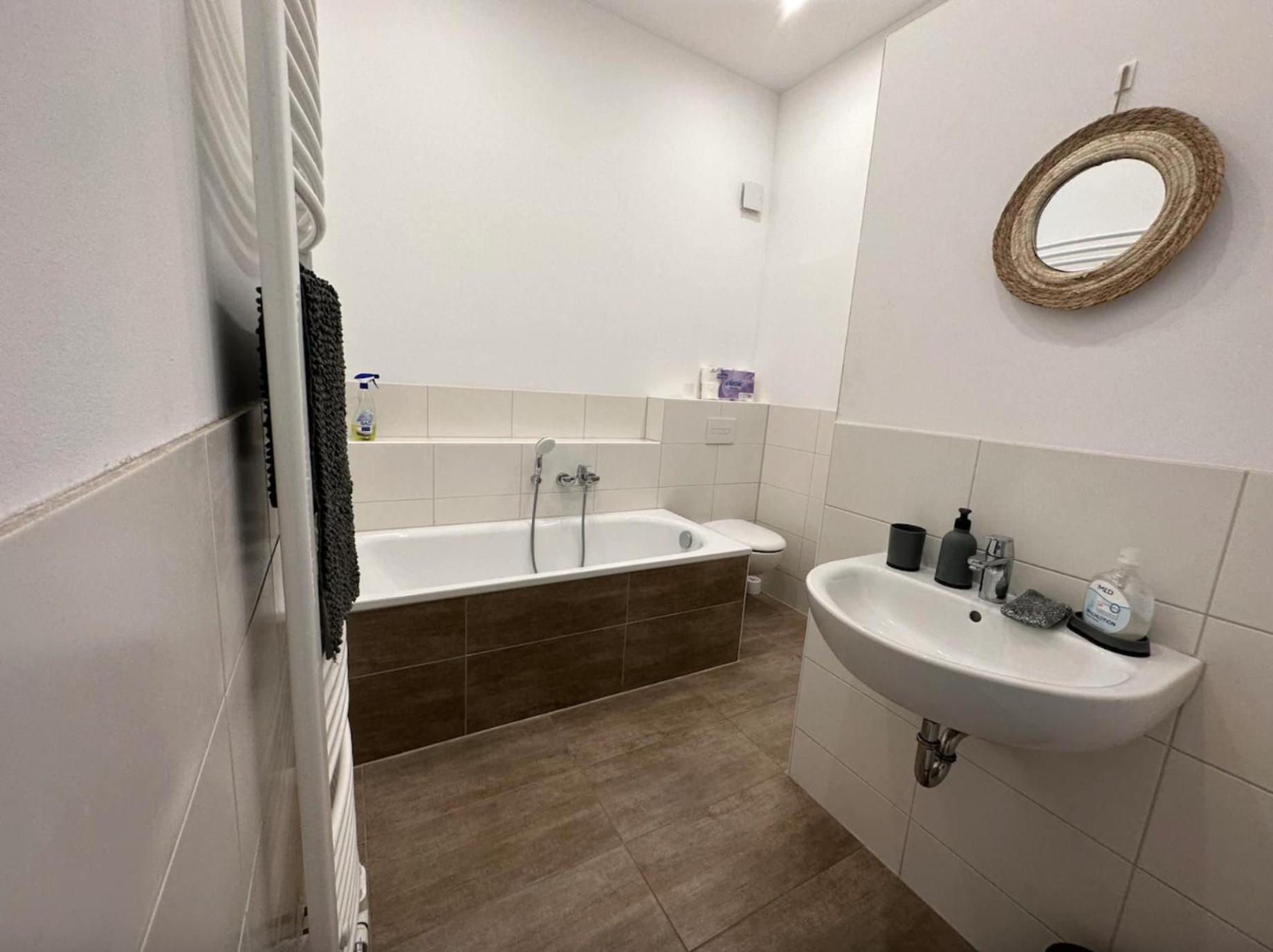 Appartement Zentrale Unterkunft Am See à Buckow Extérieur photo